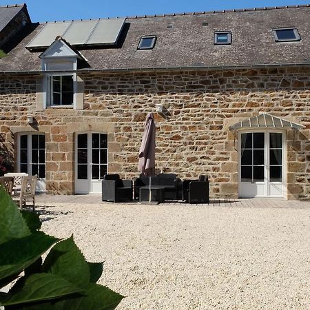 Le Logis De Mordreuc Apartment Pleudihen-sur-Rance Luaran gambar